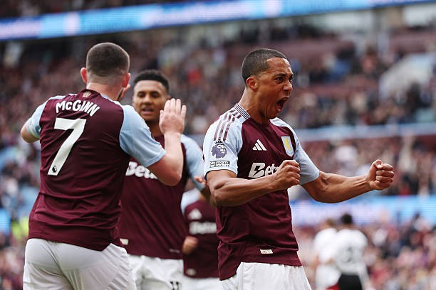 Thắng nhọc Fulham, Aston Villa 'thổi lửa' vào tốp 5 Ngoại hạng Anh ảnh 6
