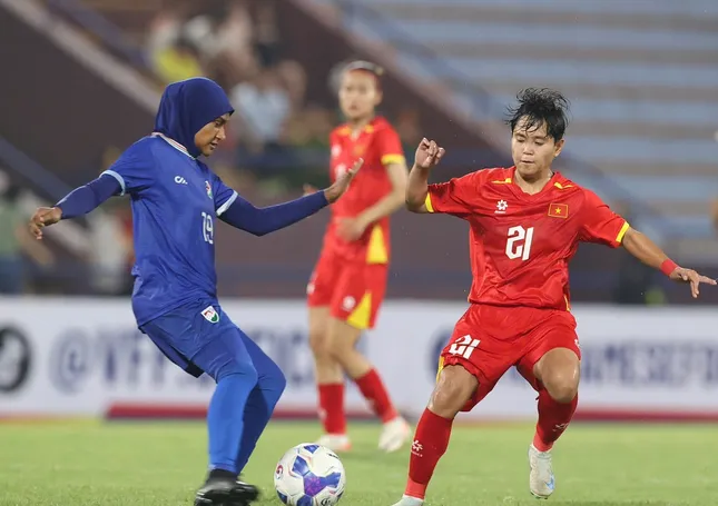 Tuyển nữ Việt Nam thắng đậm UAE, tiến sát vòng chung kết Asian Cup nữ 2026 ảnh 9