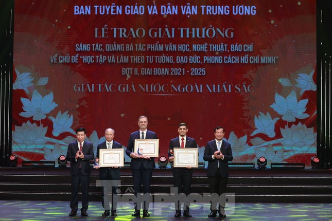 Phim tài liệu về cố Tổng Bí thư Nguyễn Phú Trọng đạt giải cao nhất ảnh 4