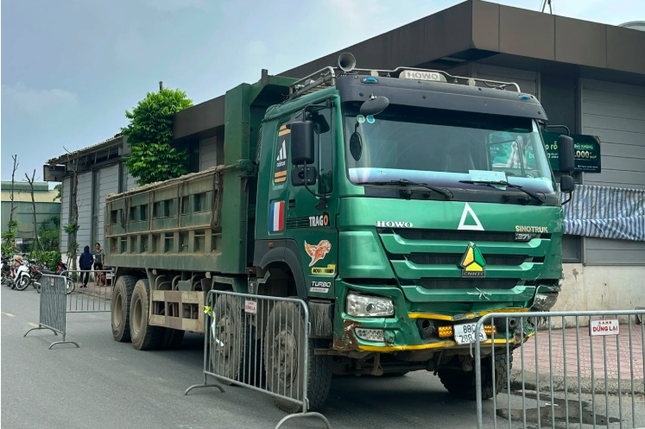 Hai tài xế cùng chủ xe lĩnh tổng 20 năm tù trong vụ tai nạn khiến 4 mẹ con tử vong ở Hà Nội ảnh 2