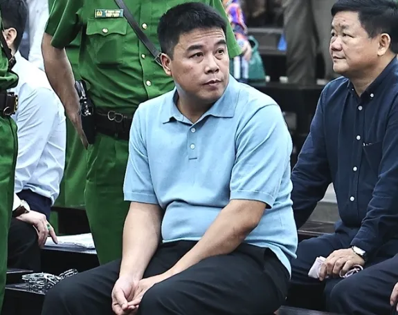 Viện kiểm sát thay đổi mức án đề nghị với Chủ tịch tập đoàn Phúc Sơn Nguyễn Văn Hậu ảnh 2