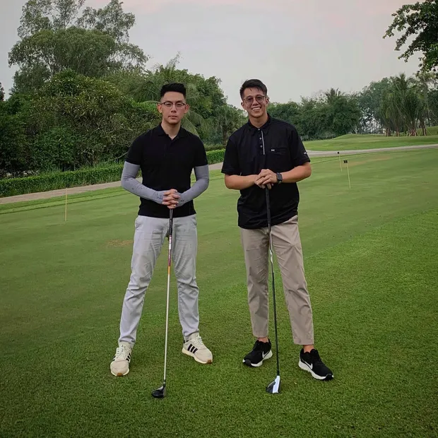 Choáng với gia tài bạc tỷ, cuộc sống giàu sang của CEO Singapore nên duyên với Hương Giang ảnh 1