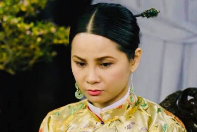 Showbiz 5/5: Phạm Băng Băng, Lý Tiểu Lộ bị cấm livestream ảnh 8