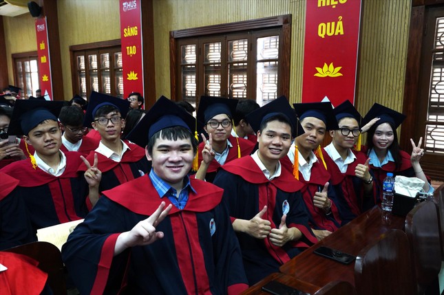 Có nên tồn tại mô hình đại học 2 cấp?  ảnh 1