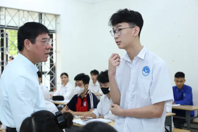 Thi tốt nghiệp THPT 2025: Lưu ý từ các chuyên gia ảnh 2