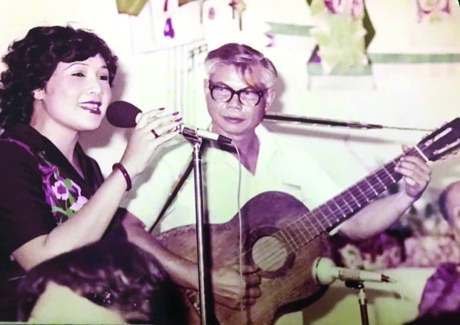 Đời riêng cha đẻ &apos;Mùa xuân trên thành phố Hồ Chí Minh&apos; ảnh 1