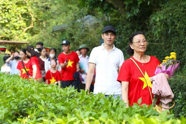 135 năm ngày sinh Chủ tịch Hồ Chí Minh - bài 2: Nơi triệu bước chân tìm về ảnh 2