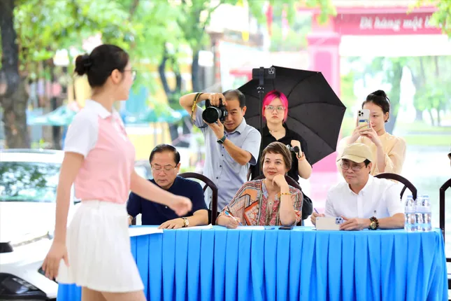 Một ngày của thí sinh Hoa hậu Việt Nam 2024 ảnh 1