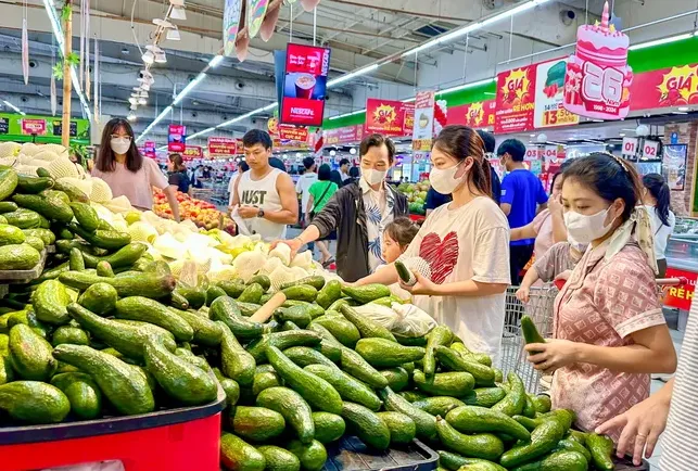 Thu nhập chỉ đủ sống vẫn phải đóng thuế ảnh 1