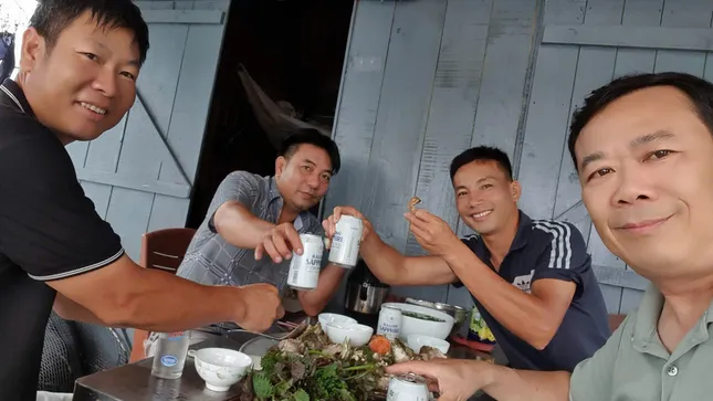 Bữa cù kì với người nuôi biển  ảnh 4