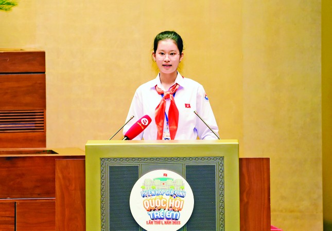 「子ども国民議会」議長 写真2