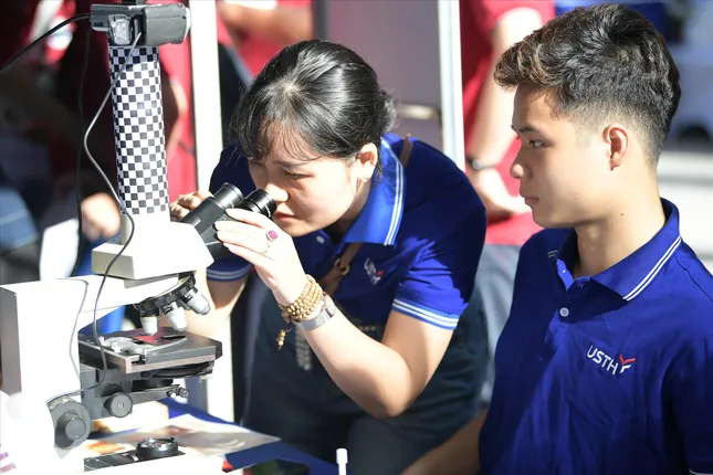 Phát triển nghiên cứu khoa học trong giáo dục: Để &apos;3 nhà&apos; không lệch nhịp ảnh 1