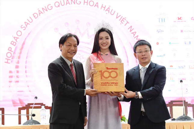 Hà Trúc Linh - Hoa hậu không sợ AI ảnh 2