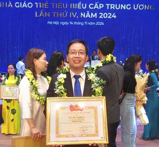 Giảng viên trẻ nhiệt huyết và đam mê nghiên cứu khoa học ảnh 1