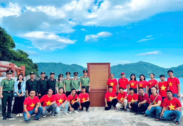 Tuổi trẻ công an Đắk Lắk hành quân xanh về vùng đất khó ảnh 5
