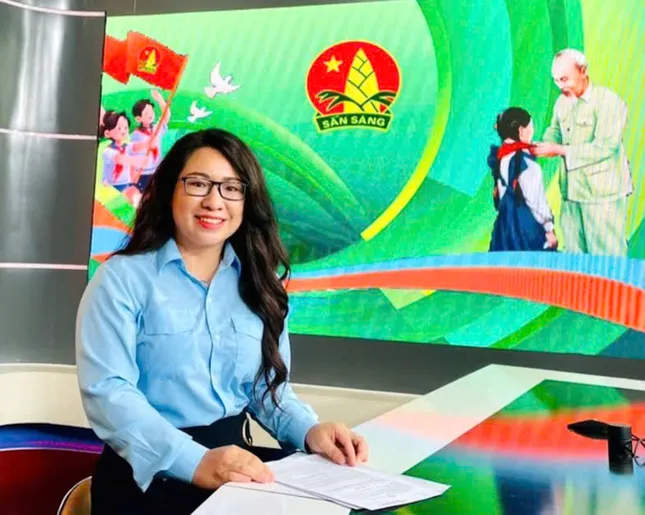 Hai giáo viên Đắk Lắk được nhận Giải thưởng Cánh én hồng năm 2025 toàn quốc ảnh 1