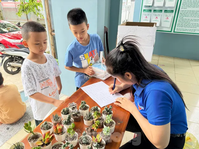 Đoàn thanh niên rèn kỹ năng sống, tiếng Anh miễn phí cho thiếu nhi ảnh 4