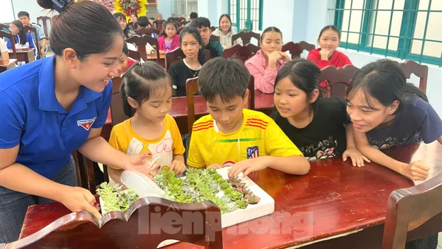 Đoàn thanh niên rèn kỹ năng sống, tiếng Anh miễn phí cho thiếu nhi ảnh 3