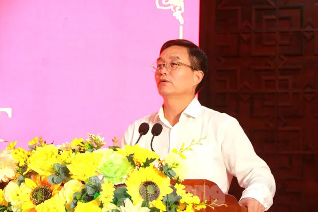 Tỉnh Đắk Lắk công bố 5 ứng dụng số phục vụ chính quyền địa phương 2 cấp ảnh 1