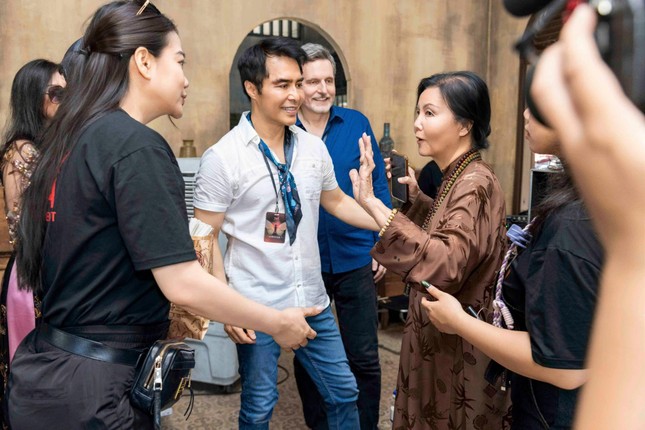 Trương Ngọc Ánh suy sụp, bán tài sản trả nợ ảnh 2