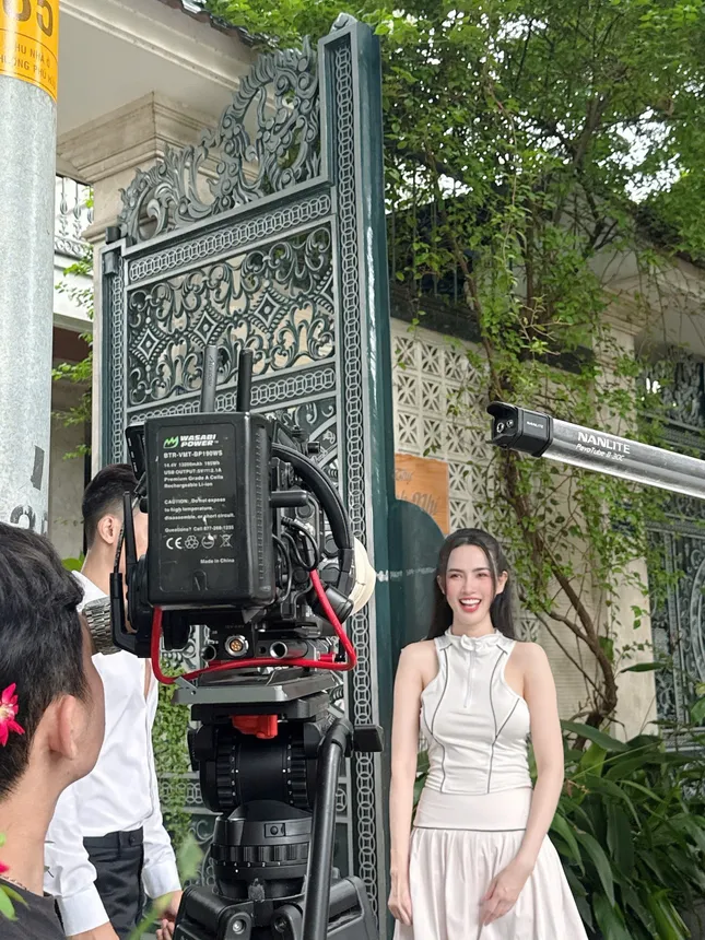 Cát-xê đóng phim của hoa hậu ảnh 1