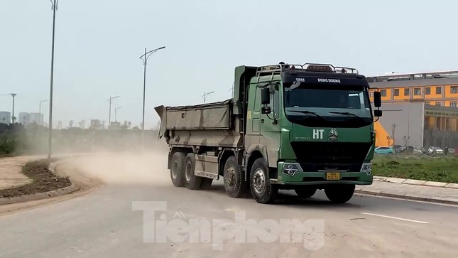 Để xảy ra điểm ô nhiễm không khí nhất Hà Nội: UBND huyện Gia Lâm vào cuộc ra sao? ảnh 3