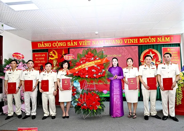 Bổ nhiệm Viện trưởng Viện Kiểm sát Nhân dân tỉnh Tuyên Quang sau hợp nhất ảnh 2