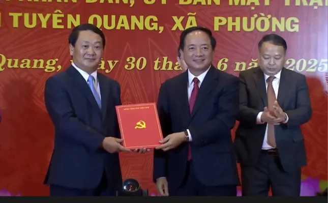 Ông Hầu A Lềnh làm Bí thư Tỉnh ủy Tuyên Quang mới ảnh 2