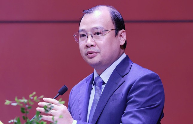 Ông Lê Hải Bình làm Giám đốc Trung tâm Báo chí tuyên truyền hoạt động kỷ niệm 50 năm thống nhất đất nước ảnh 1