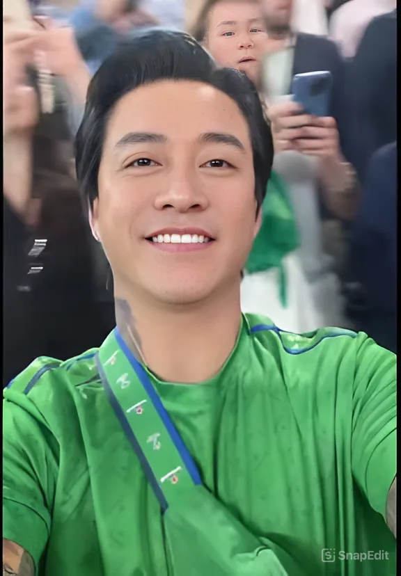Tuấn Hưng, Phương Ly ăn mừng cúp vô địch Champions League của PSG ảnh 4