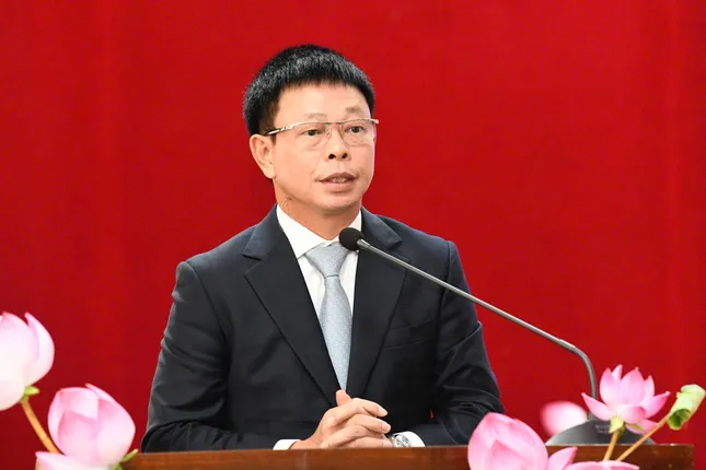 Hoa hậu Hà Trúc Linh: 'Nhiều bạn học người dân tộc thiểu số nhắn tin chúc mừng tôi' ảnh 14