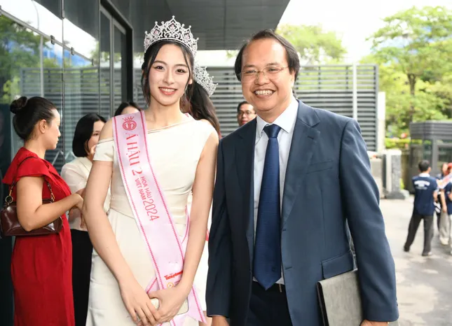Về quyết định phút 89 của ban giám khảo Hoa hậu Việt Nam 2024 ảnh 15