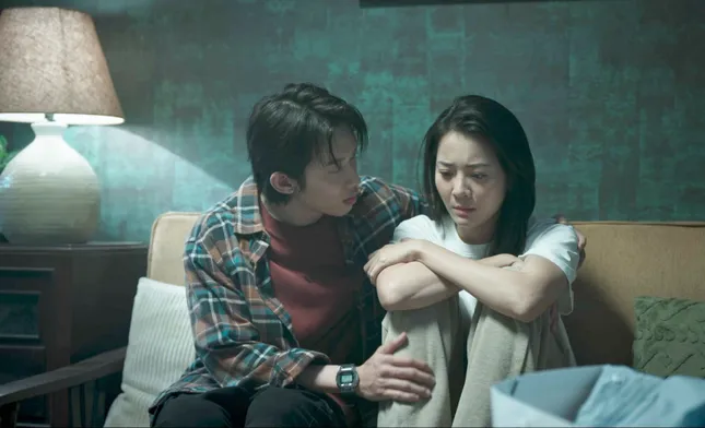 'Dưới đáy hồ' rời rạp sớm, ông trùm phim kinh dị Việt lỗ hàng chục tỷ đồng ảnh 1