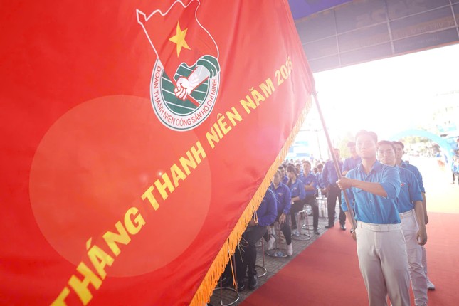 Bí thư thứ nhất T.Ư Đoàn Bùi Quang Huy: Thanh niên phải tiên phong, sáng tạo, hành động hiệu quả ảnh 4