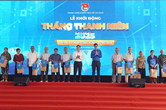 Bí thư thứ nhất T.Ư Đoàn Bùi Quang Huy: Thanh niên phải tiên phong, sáng tạo, hành động hiệu quả ảnh 3