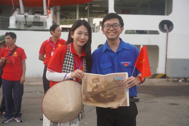 Khởi động Hành trình Tuổi trẻ vì biển, đảo quê hương năm 2025 ảnh 7