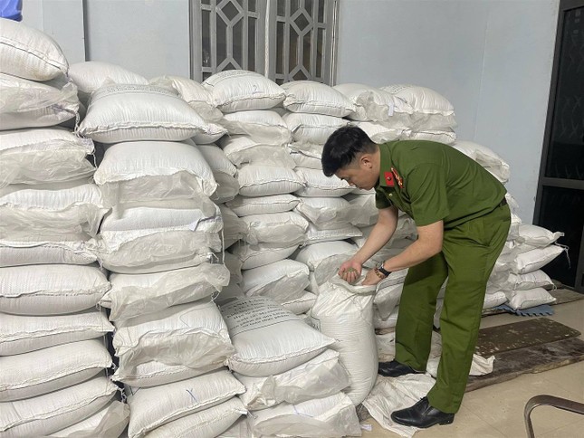 Lạnh người với quy trình sản xuất hàng giá đỗ ngậm hóa chất độc hại ảnh 4
