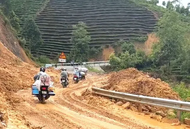 Mưa lớn gây sạt lở ở Lai Châu ảnh 3