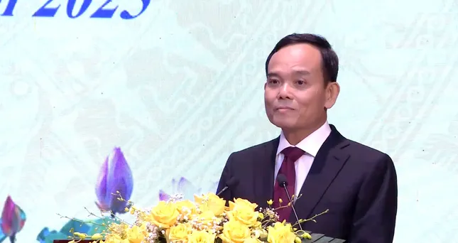 Lào Cai và Yên Bái trở lại &apos;một mái nhà&apos;: Khát vọng phát triển xanh, hài hòa, bản sắc, hạnh phúc ảnh 1