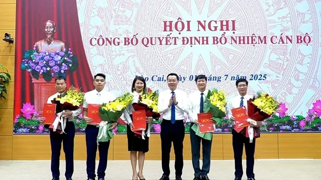 Công bố danh sách lãnh đạo các sở, ngành của tỉnh Lào Cai sau sáp nhập ảnh 3