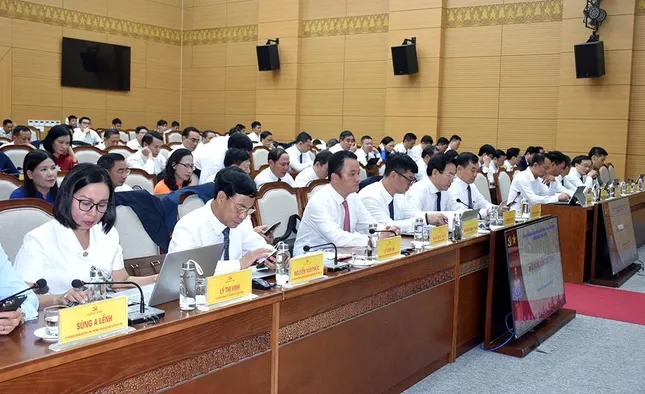 Lào Cai kiện toàn nhân sự chủ chốt sau hợp nhất tỉnh ảnh 1