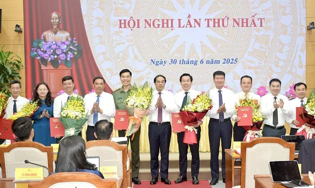 Lào Cai kiện toàn nhân sự chủ chốt sau hợp nhất tỉnh ảnh 2