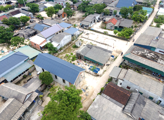 Hàng loạt hộ dân xây nhà không phép trong khu quy hoạch Dự án cảng biển Mỹ Thủy ảnh 4