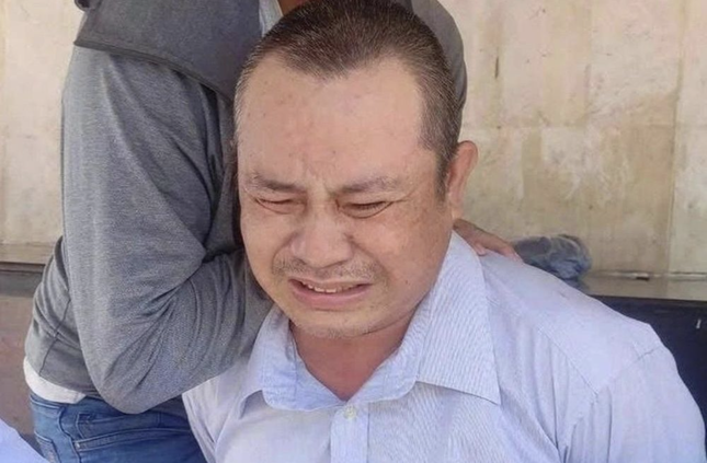 Hành trình trốn chạy của kẻ sát hại hàng xóm do bị nhắc đóng tiền điện ảnh 1