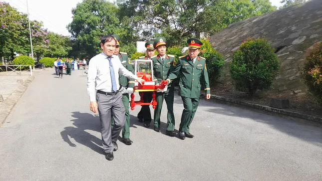 Quảng Trị: Truy điệu, an táng 10 hài cốt liệt sĩ hy sinh thời đánh Mỹ cứu nước ảnh 1