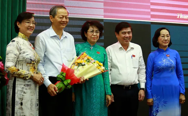 Bí thư Nguyễn Thiện Nhân nói về việc kiện toàn lãnh đạo chủ chốt TPHCM ảnh 2