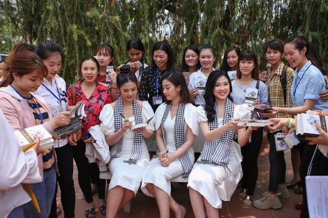 Hành trình 2000 hải lý đến vùng biển đảo của Tổ quốc ảnh 3