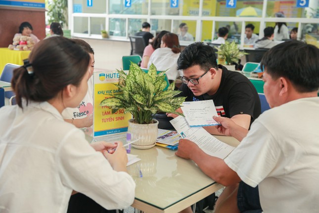 Trượt nguyện vọng đợt 1, thí sinh còn những 'giải pháp' nào? ảnh 1