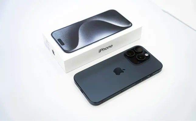 Giá iPhone 15 series biến động sau 2 tuần ra mắt tại Việt Nam ảnh 3