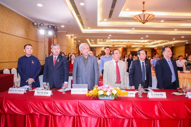 English Olympics of Vietnam (EOV) 2023 - Bệ phóng đưa bạn trẻ Việt trở thành công dân toàn cầu ảnh 1